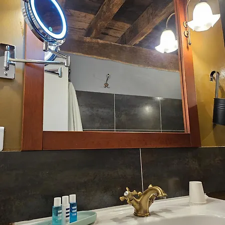 ベッド・アンド・ブレックファスト La Grange パディラック