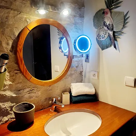 ベッド・アンド・ブレックファスト La Grange